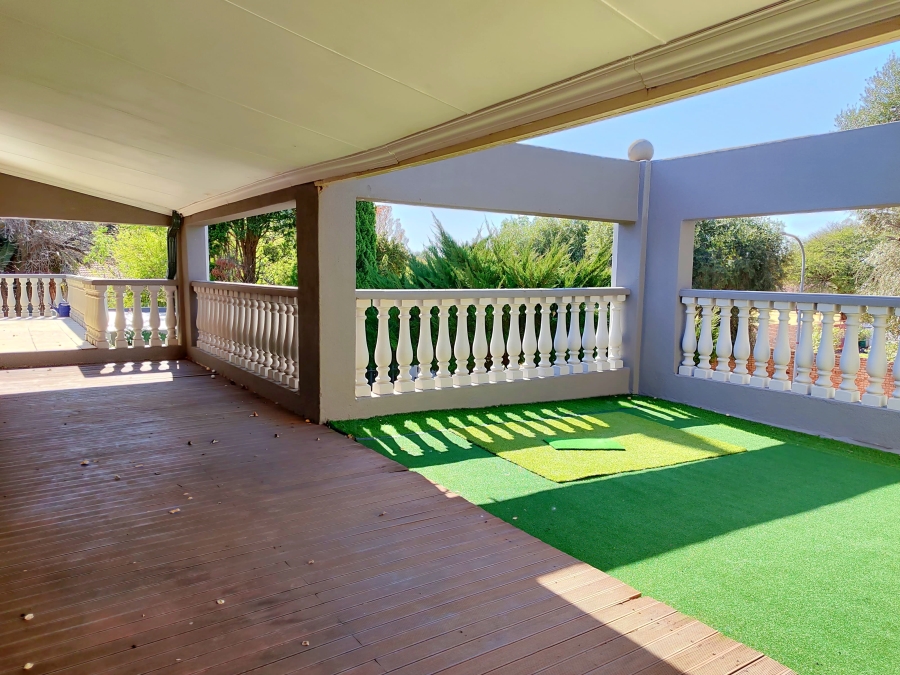 6 Bedroom Property for Sale in Doringkruin North West